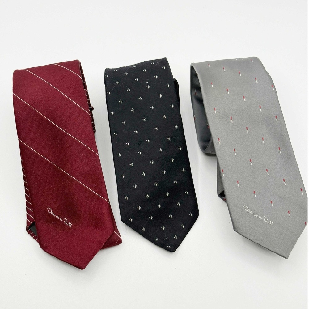 Lot Of‎ 3 Vintage Oscar De Renta Ties Necktie Stripes, Foulard, Gray, Red, Black